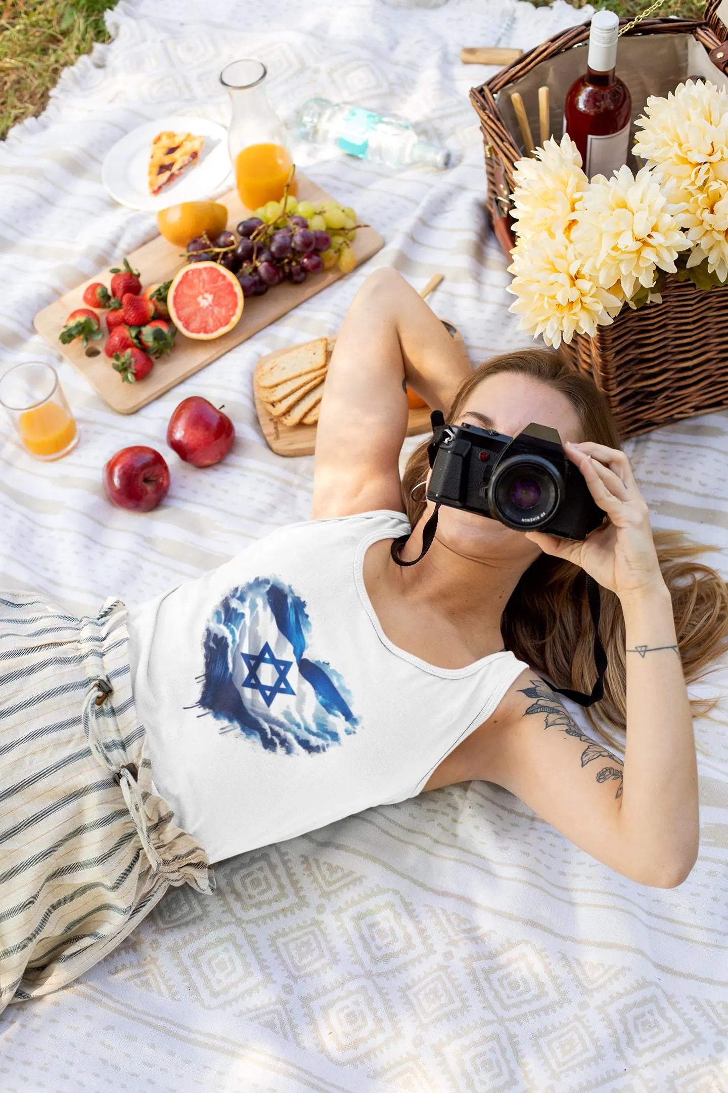 Dance On, Live On Israeli Flag Heart Tank Top unisex